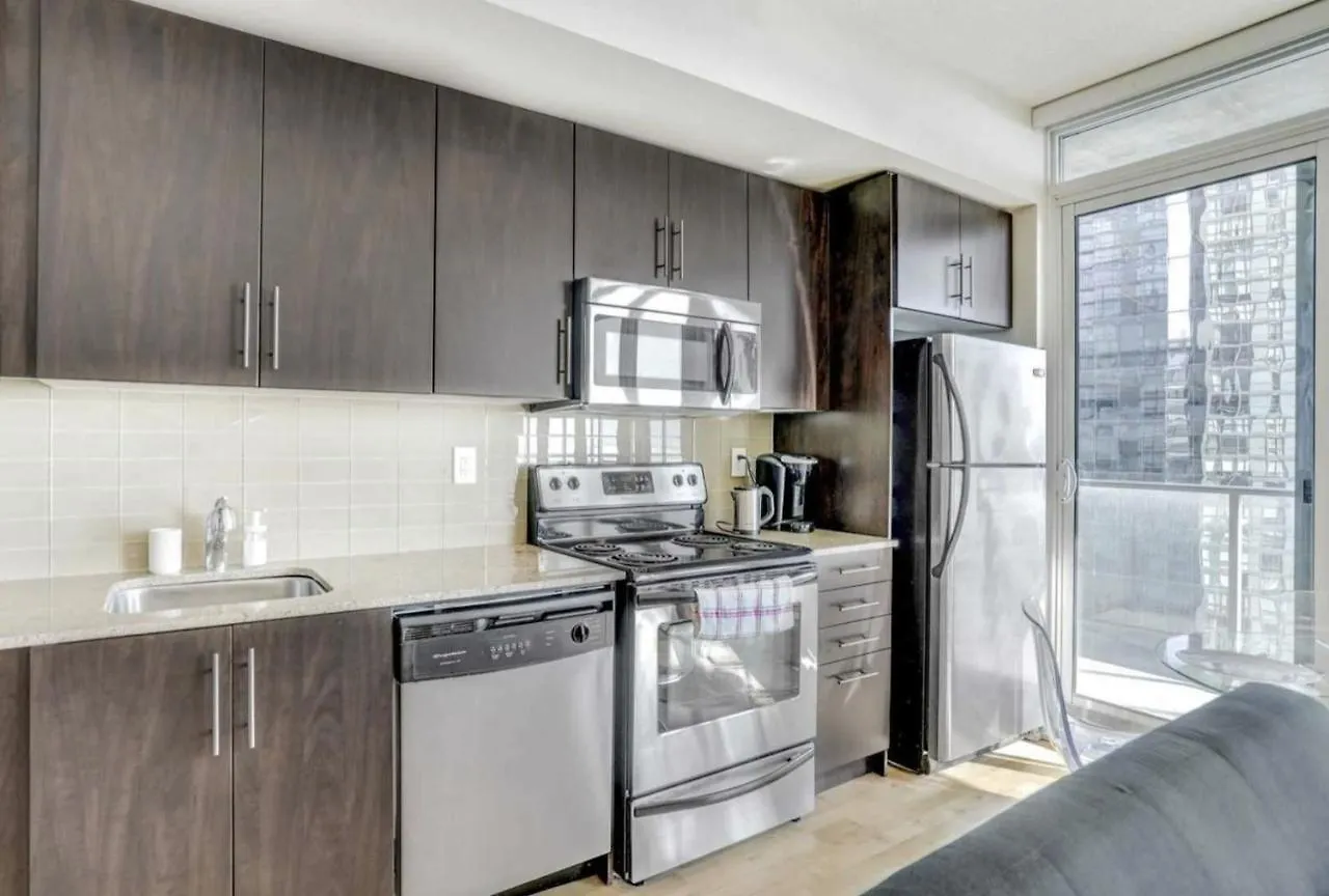 Downtown Toronto Condo Near Cn Tower Apartment