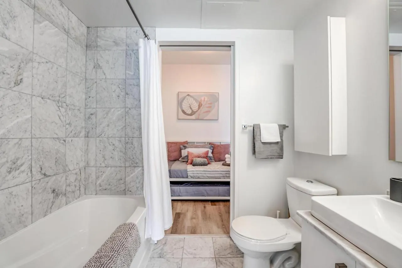 Downtown Toronto Condo Near Cn Tower Apartment