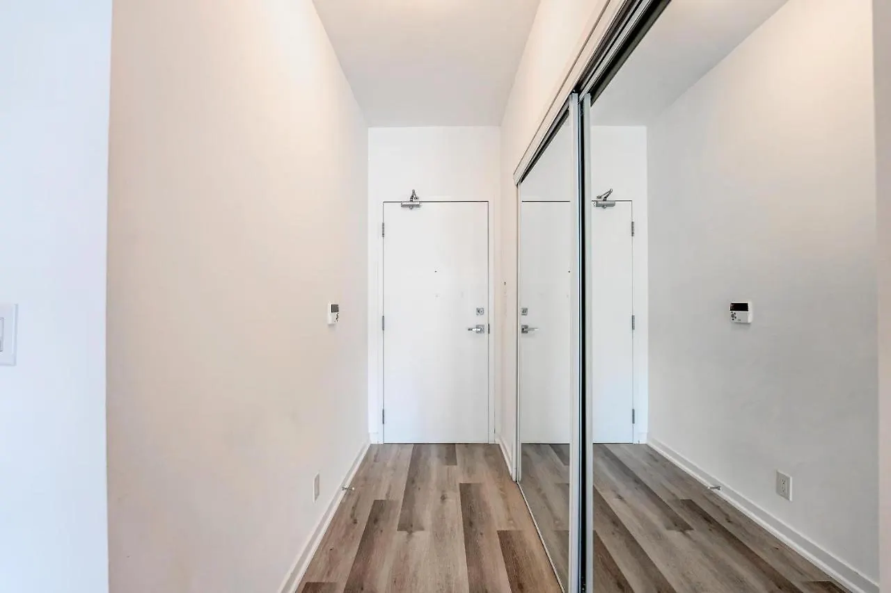 Downtown Toronto Condo Near Cn Tower Apartment