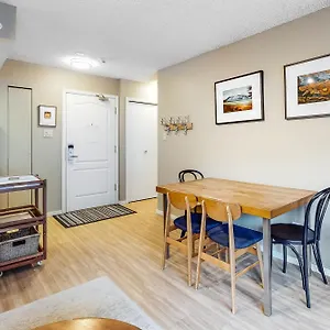  Apartment The Marquise Canada