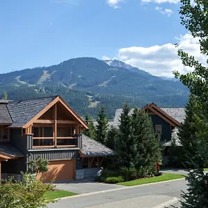  Apartment Montebello By Premier Canada